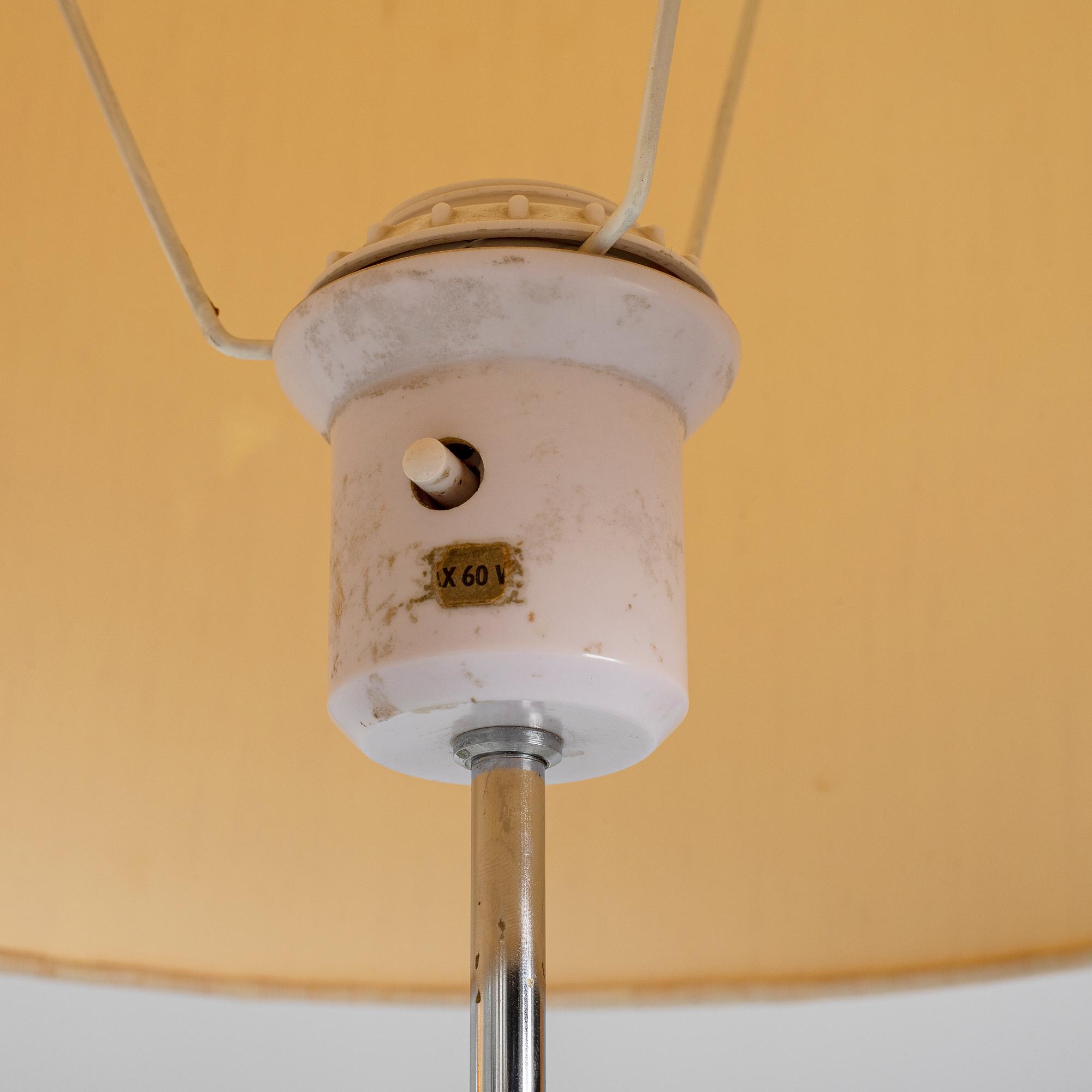 HANS EICHENBERGER, golvlampa, Lilux, 1900-talets slut.