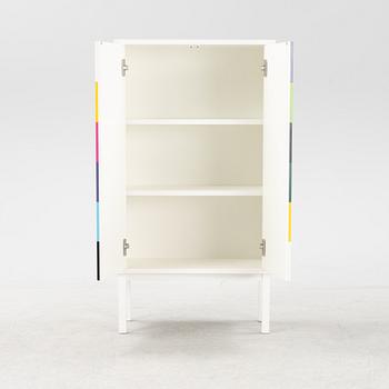 Sara Larsson, "Collect multi", skåp, A2. 2000-tal.