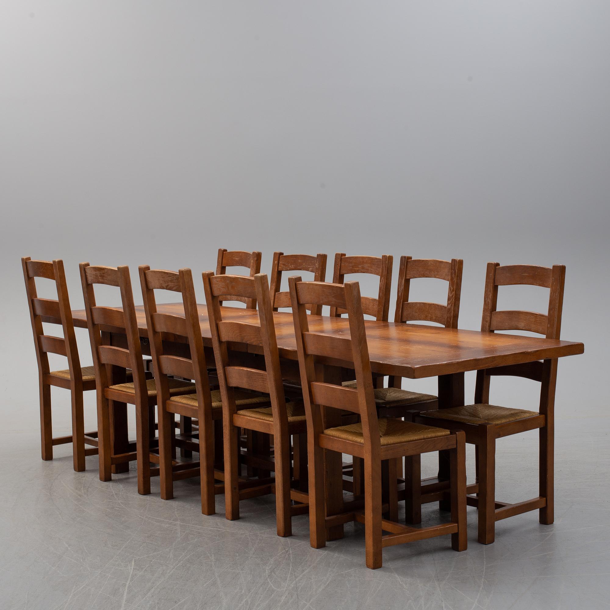 MATGRUPP, 10 stolar + bord,  1980/90-tal.