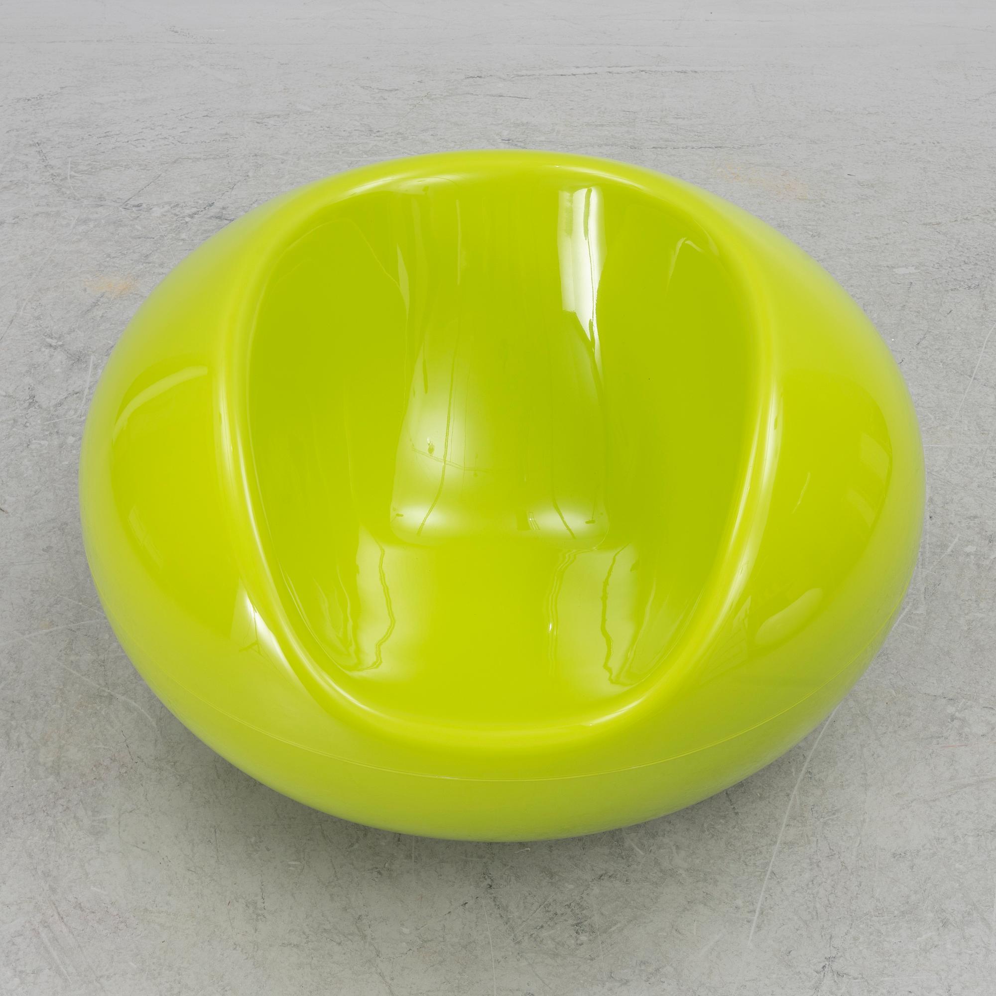 Eero Aarnio, armchair "Pastil", Eero Aarnio Originals, Finland 2022.