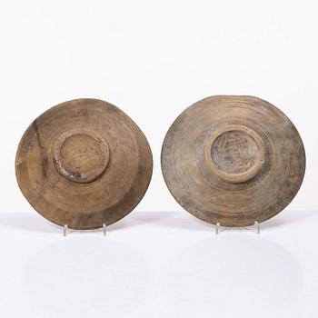 Eight folk art plates and dishes, 19th century.