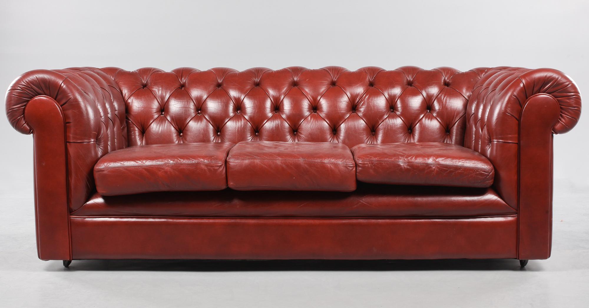SOFFA, Chesterfield-modell, 1900-talets sista del.