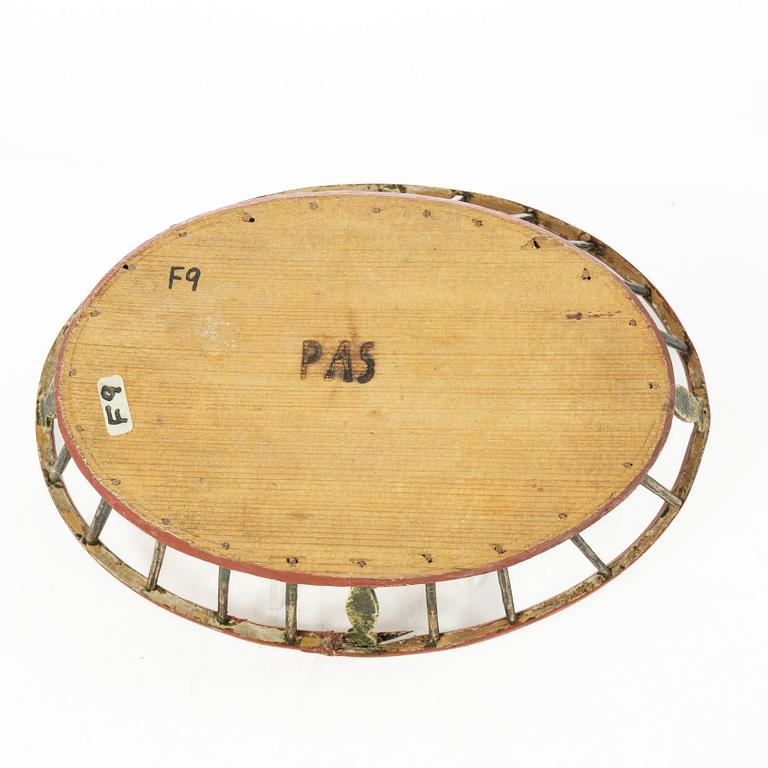 Pine basket, folk art, Jämtland, 19th century.