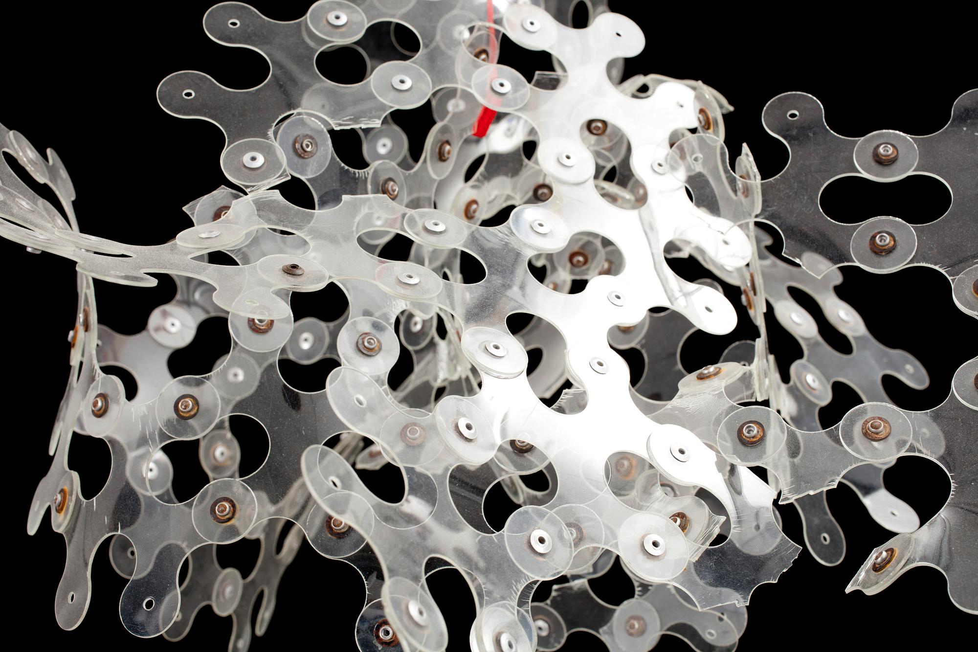 LARS ENGLUND. Skulptur, mobil. Plast.