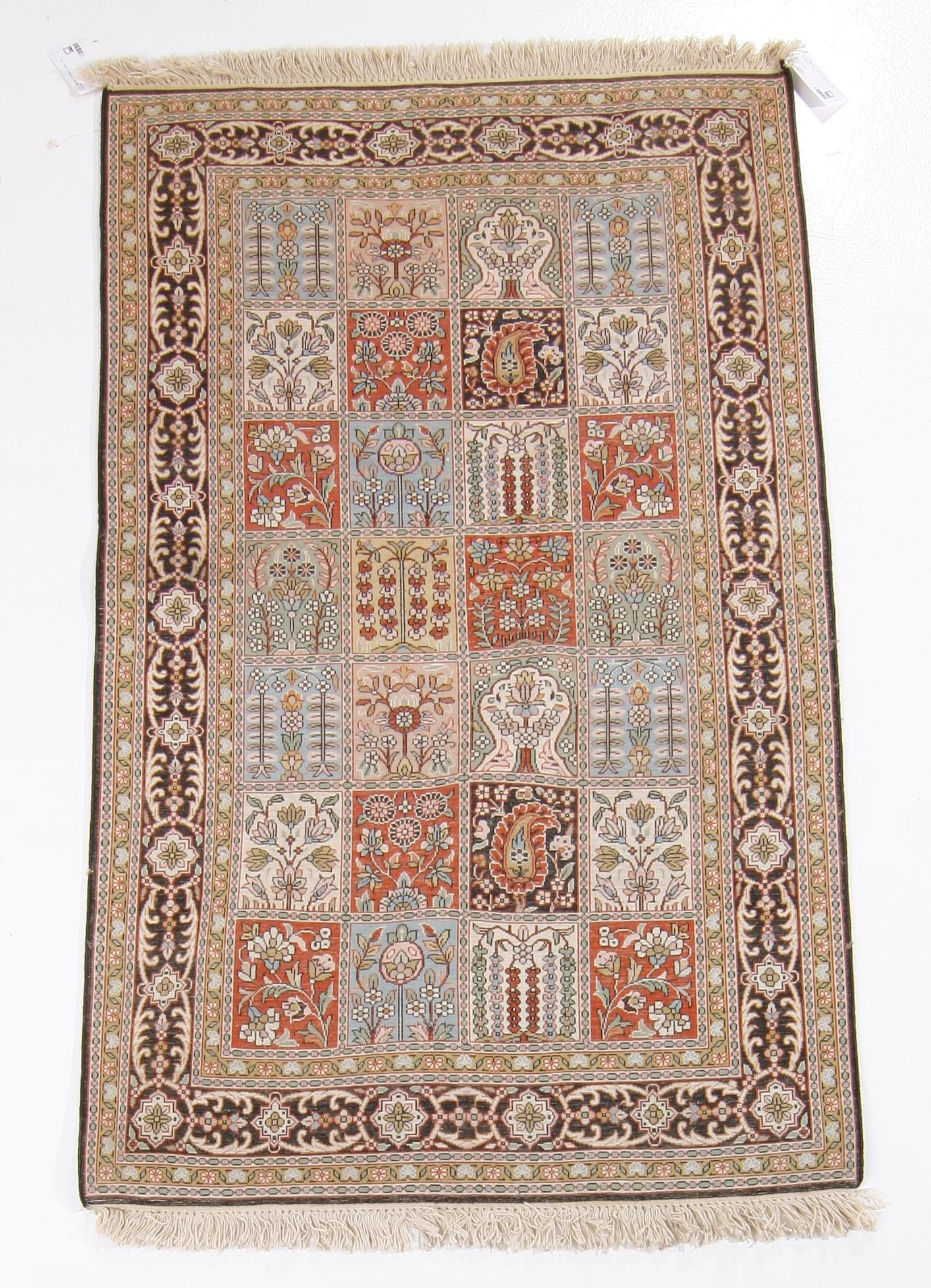 MATTA, orientalisk, 156x92.