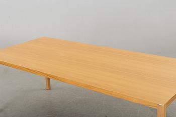 ROGER PERSSON, bord/matbord, "Bespoke", Swedese 2010.