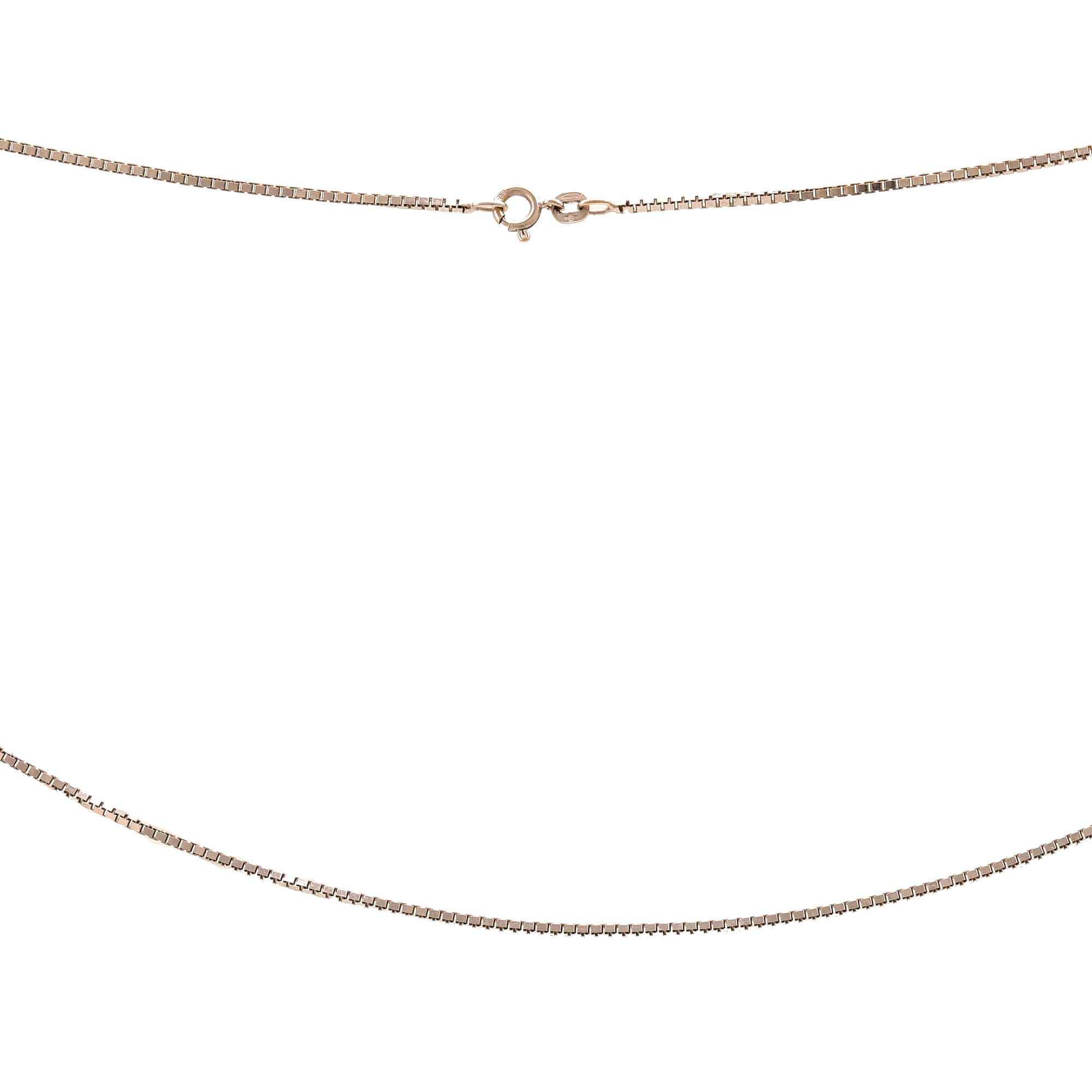 An 18K white gold venezia necklace.