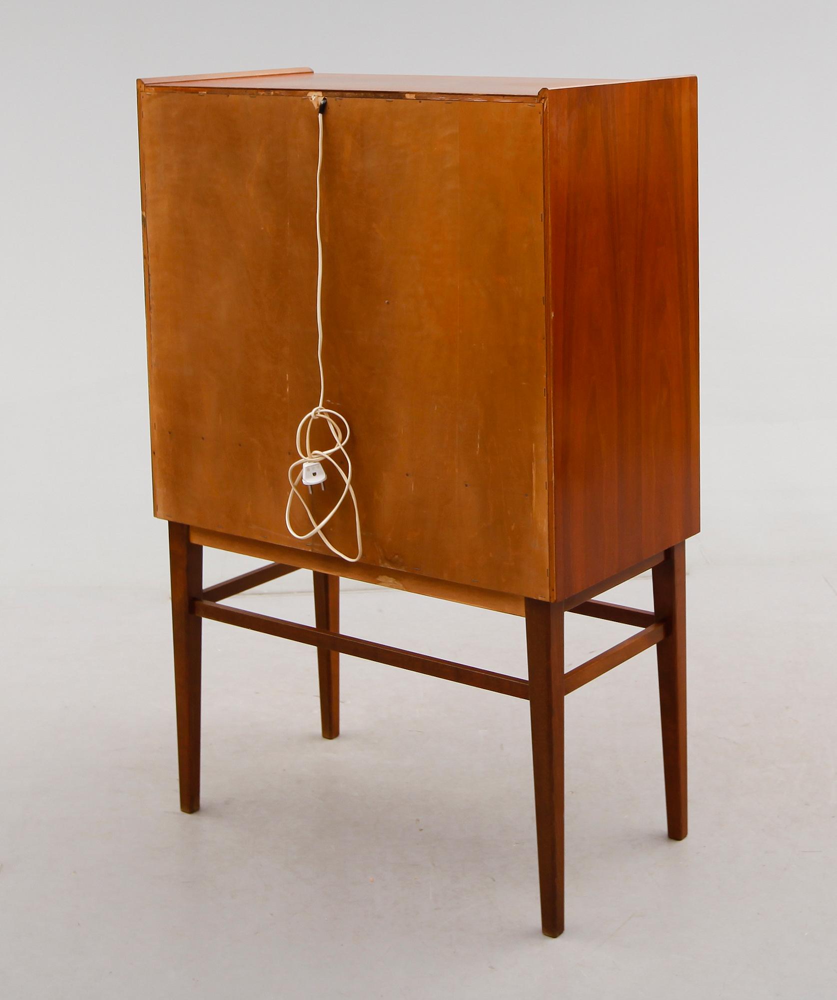 BARSKÅP, 1900-talets mitt.