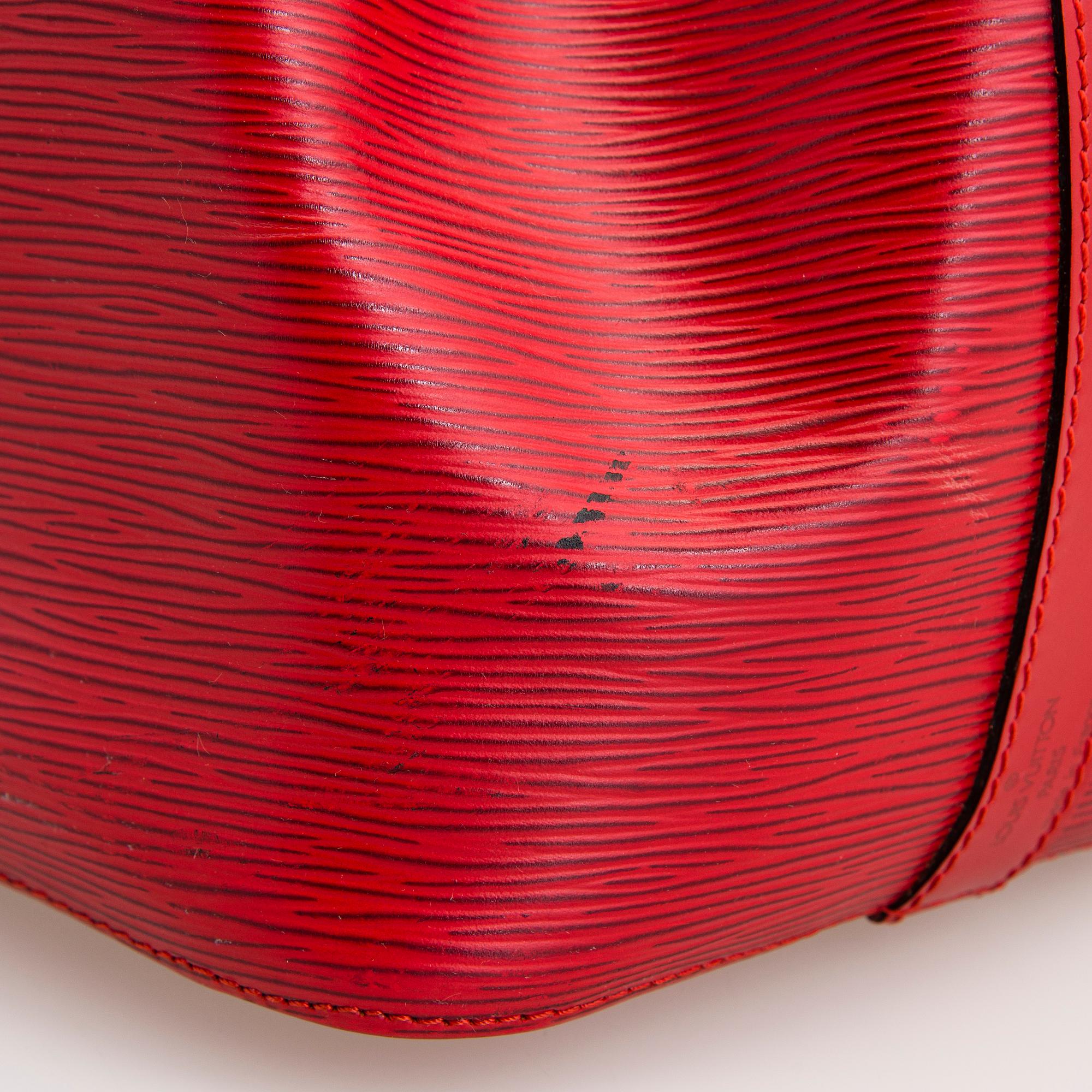 Louis Vuitton, "Epi Petit Noé", väska.