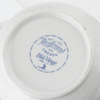 Mat- och kaffeservis, 49 delar, porslin, "Blå Vinge", Rörstrand.