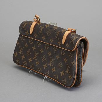 VÄSKA, Louis Vuitton.