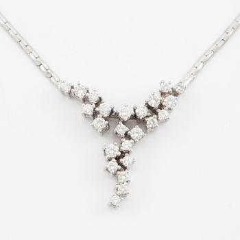 Necklace, 18K white gold with brilliant-cut diamonds.