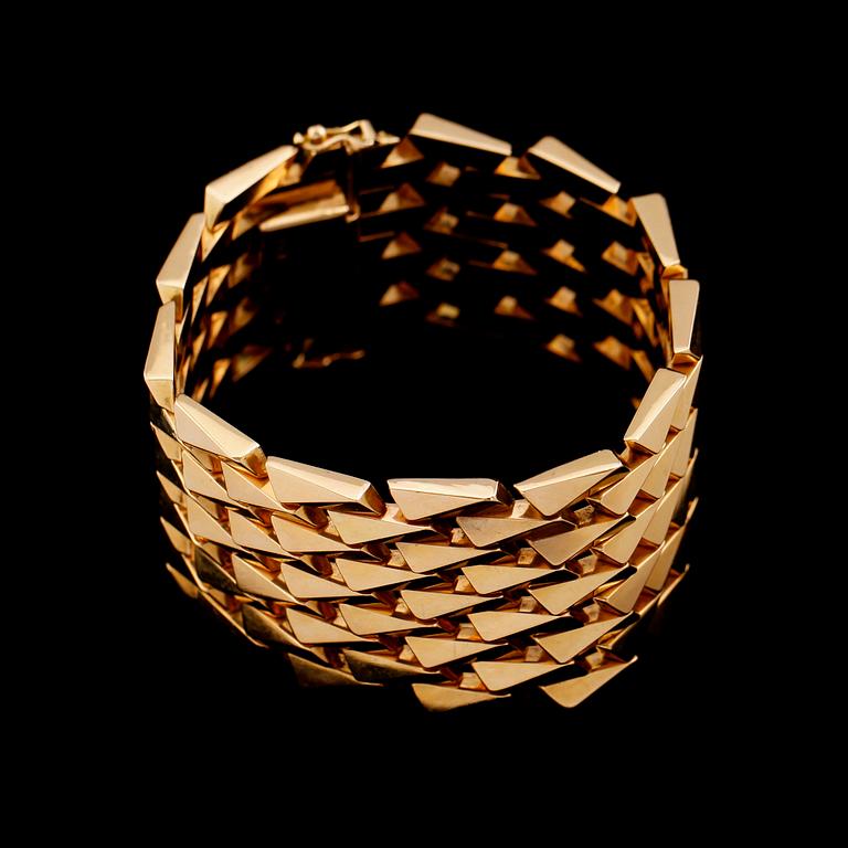 ARMBAND, 18 k guld, fantasilänk, vikt ca 89 g.