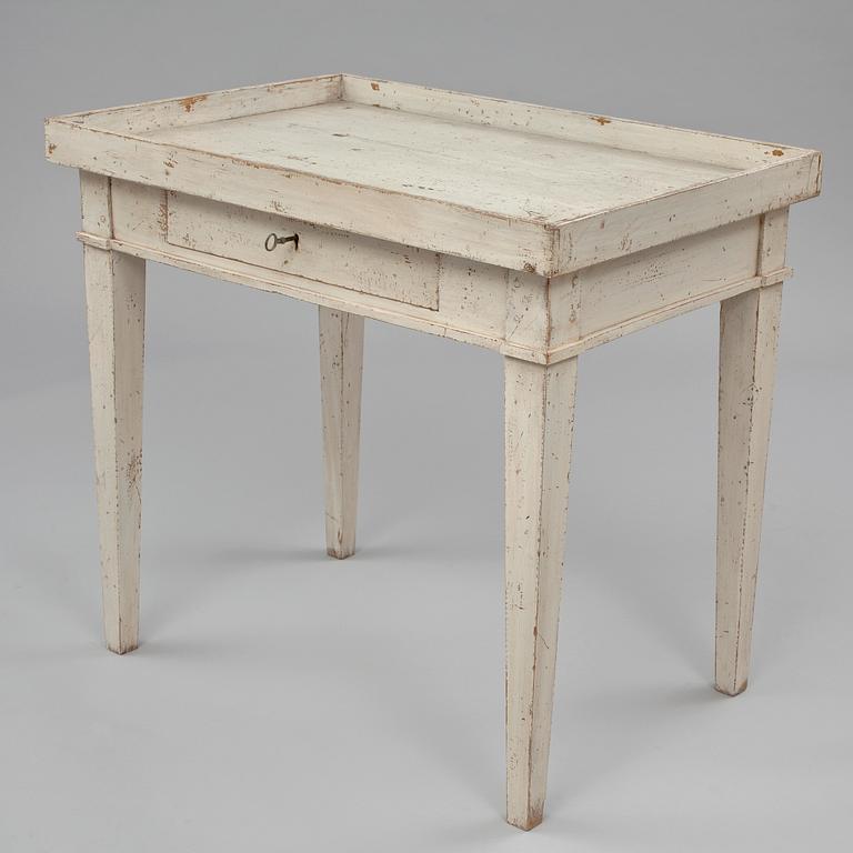 BORD, ett par, sent 1800-tal/tidigt 1900-tal.