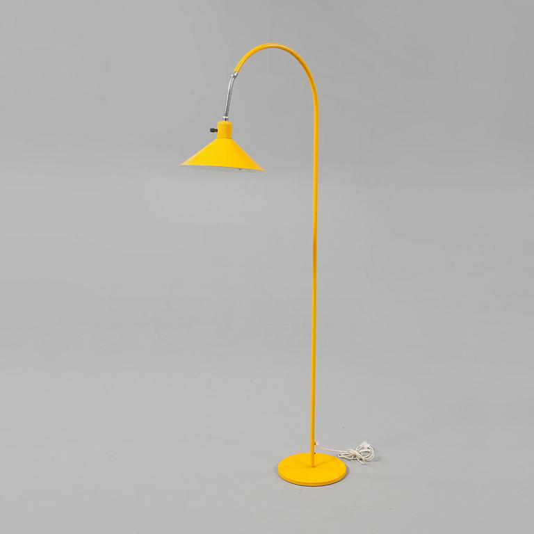 GOLVLAMPA, 1900-talets andra hälft.