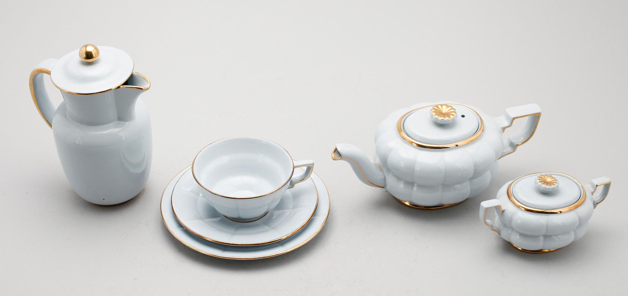 TESERVIS, porslin, "Grand", Arthur Percy, Upsala-Ekeby, omkring 1900-talets mitt.