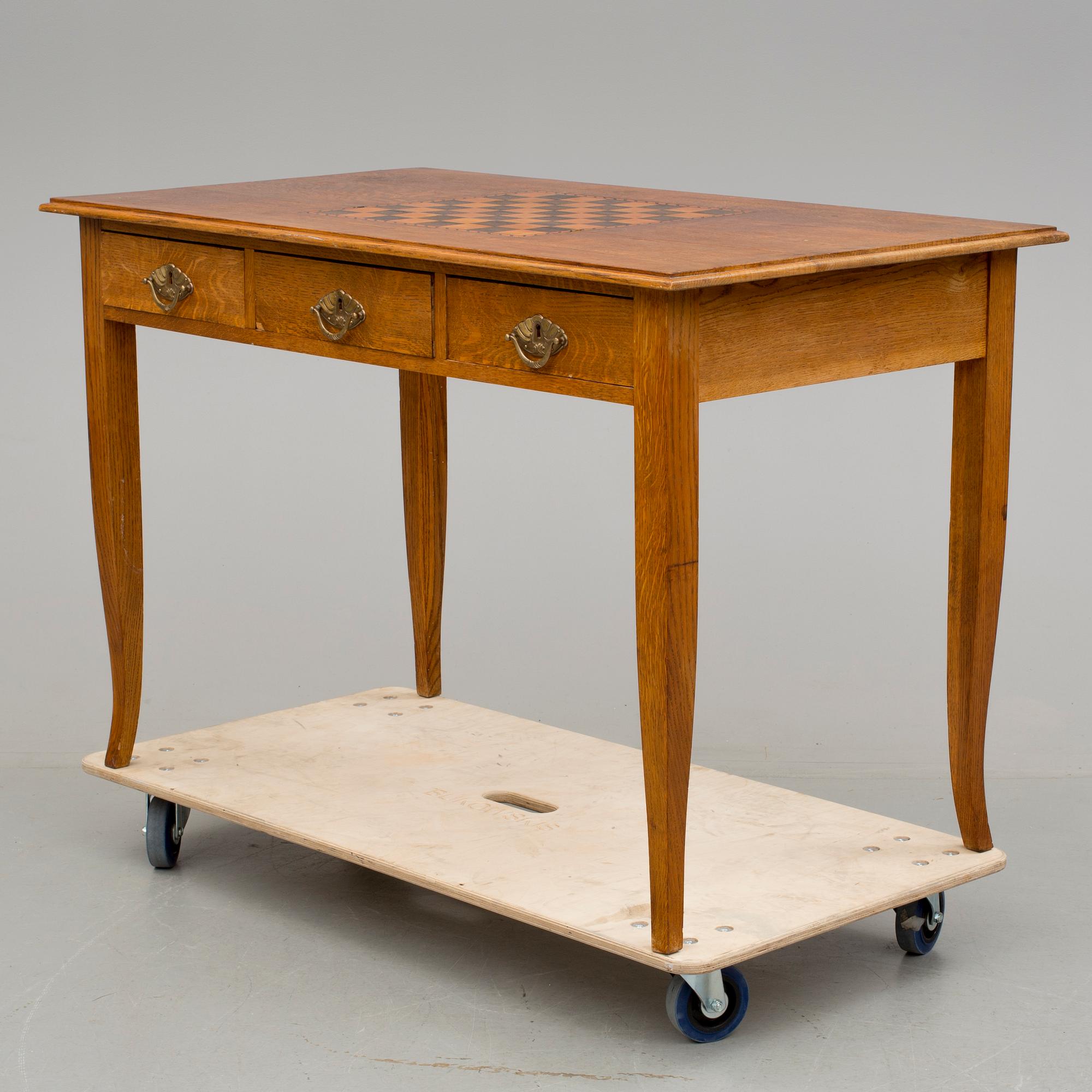 SCHACKBORD/SKRIVBORD, 1910-/20-tal.