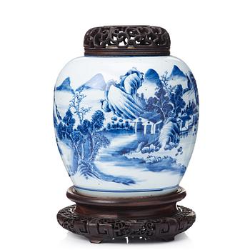 926. A blue and white jar, Qing dynasty, Qianlong (1736-95).