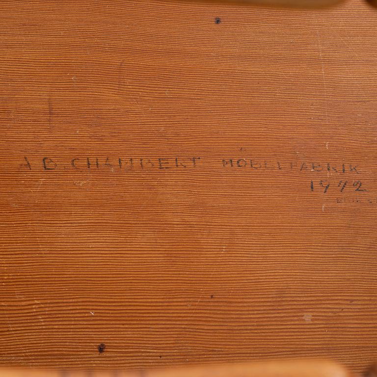 Erik Chambert, coffee table, Chamberts Möbelfabrik, 1942.
