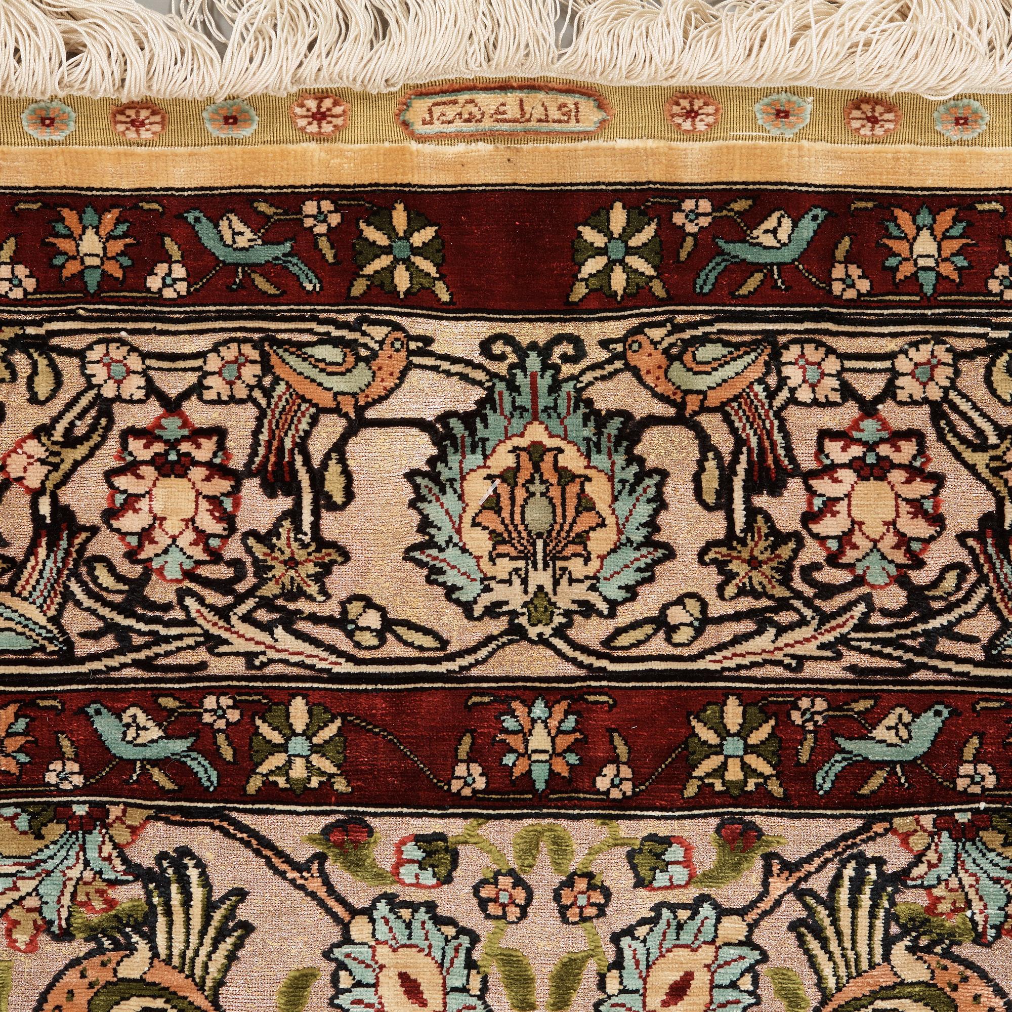 MATTA. Old silke Hereke Souf. 148,5 x 98 cm.