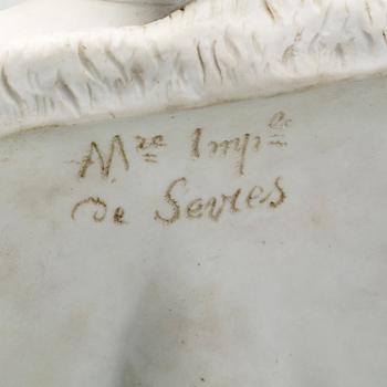 FIGURIN, biskvi. Sèvres, 1800-talets andra hälft.