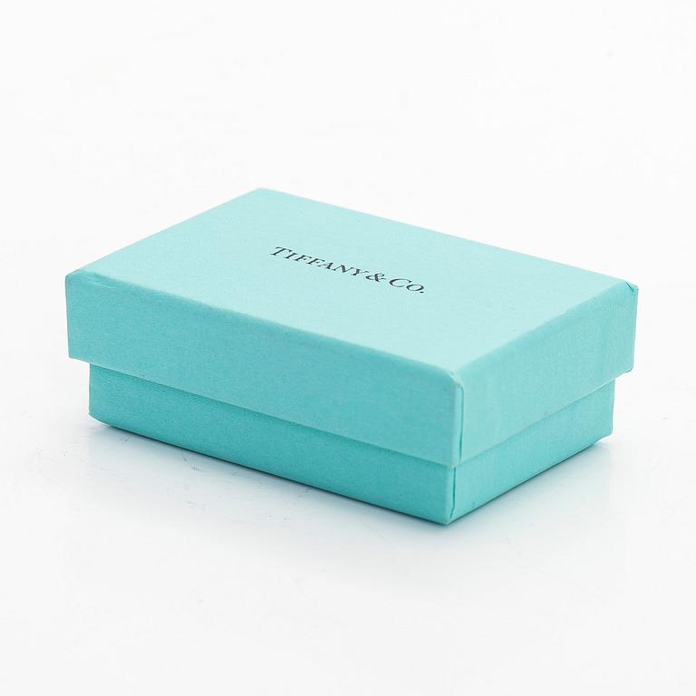 Tiffany & Co, Paloma Picasso, kaulakoru, "Double Loving Heart", 18K valkokultaa ja briljanttihiottuja timantteja.