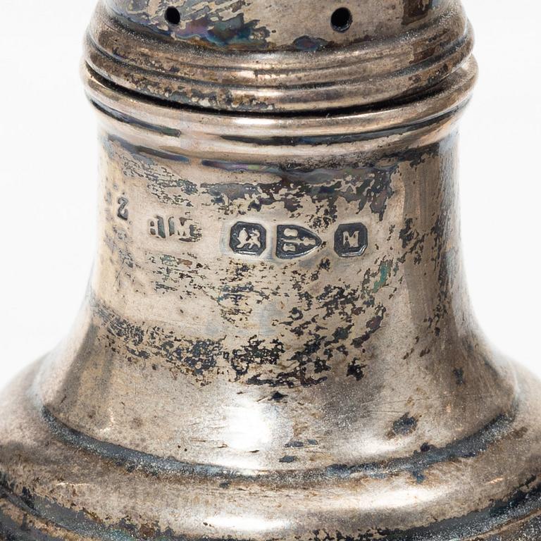 Silver, 8 delar, bl a GAB, Stockholm 1940.