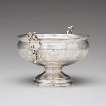 A Swedish 18th century silver brandy-bowl, mark of Nils Grubb, Hudiksvall 1777.