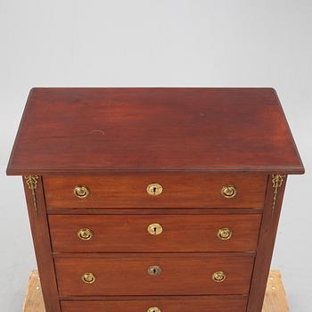Louis XVI-style chest of drawers. from around the year 1900.
