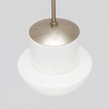 Paavo Tynell, a mid-20th-century '1602/1673' pendant light for Idman.