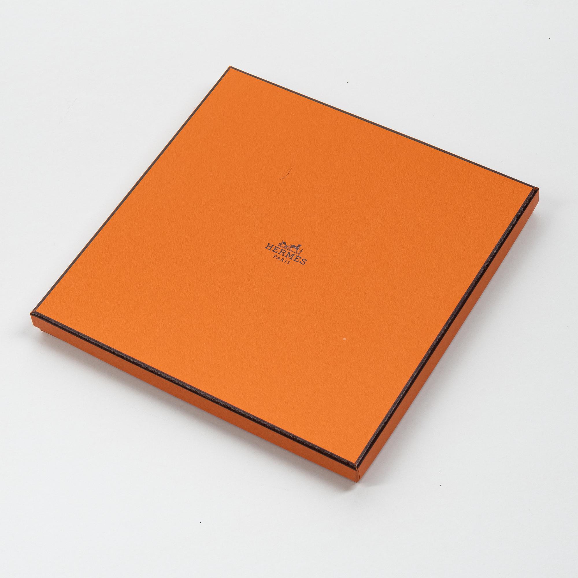 Hermès, scarf, "Kawa Ora".