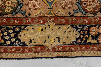 Matta, semiantik, Täbris, figural, ca 138 x 86 cm.