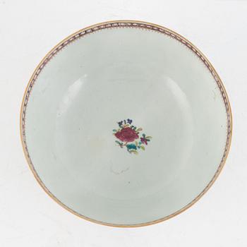 Bålskål, porslin, Kina, Qingdynastin, Qianlong (1736-95).