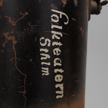 LAMPA/STRÅLKASTARE, 2 stycken, 1900-talets första hälft.