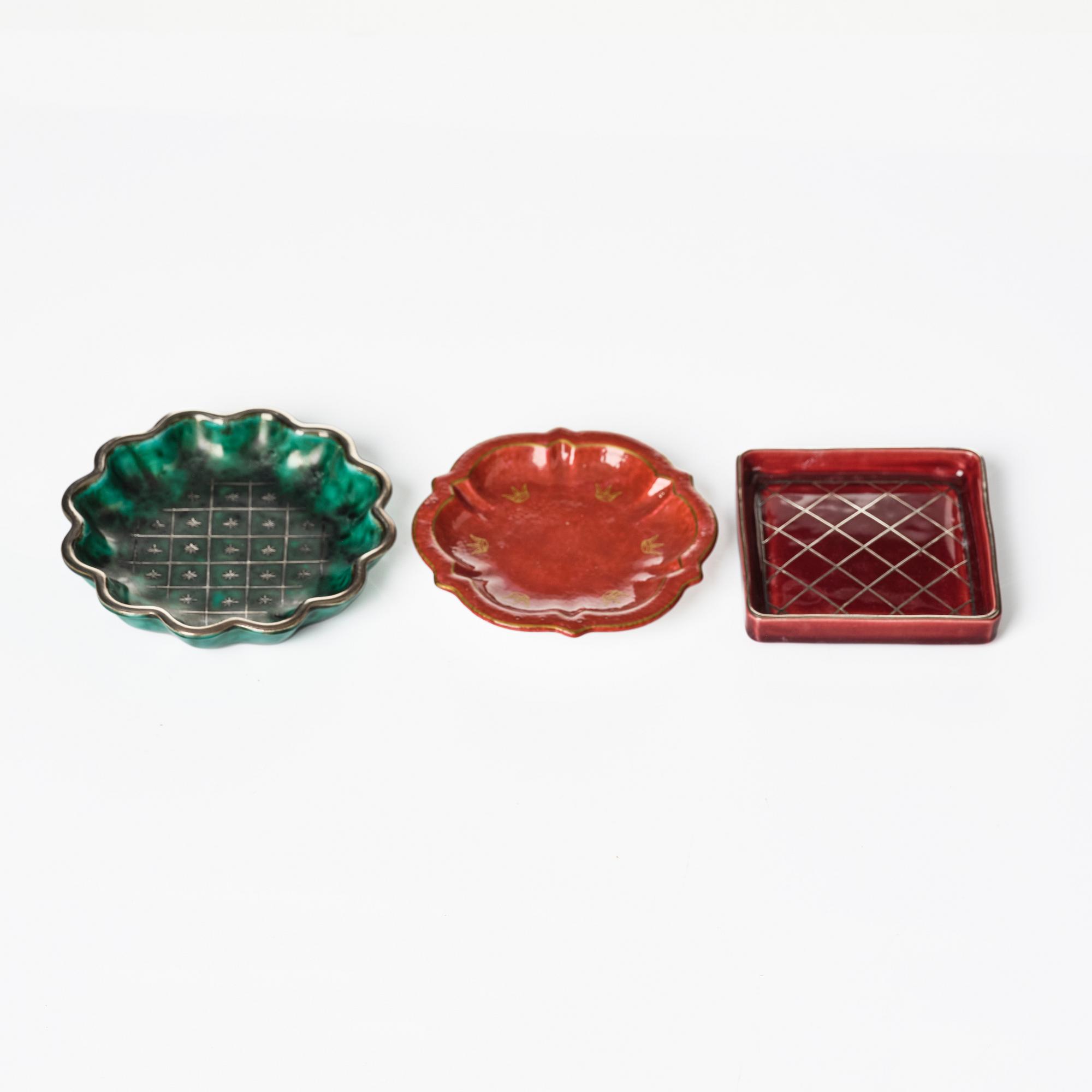 Wilhelm Kåge, a collection of ceramic, mostly "Argenta", 49 pieces, Gustavsberg, Sweden, 1930's-60's.