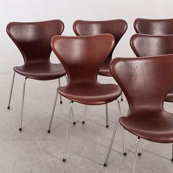 ARNE JACOBSEN, stolar, 6 st, "Sjuan", Fritz Hansen, Danmark.
