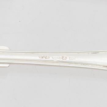 A Swedish silver cutlery, 'Svensk spetsig', including with mark of KG Markströms, Uppsala 1951 (37 pieces).