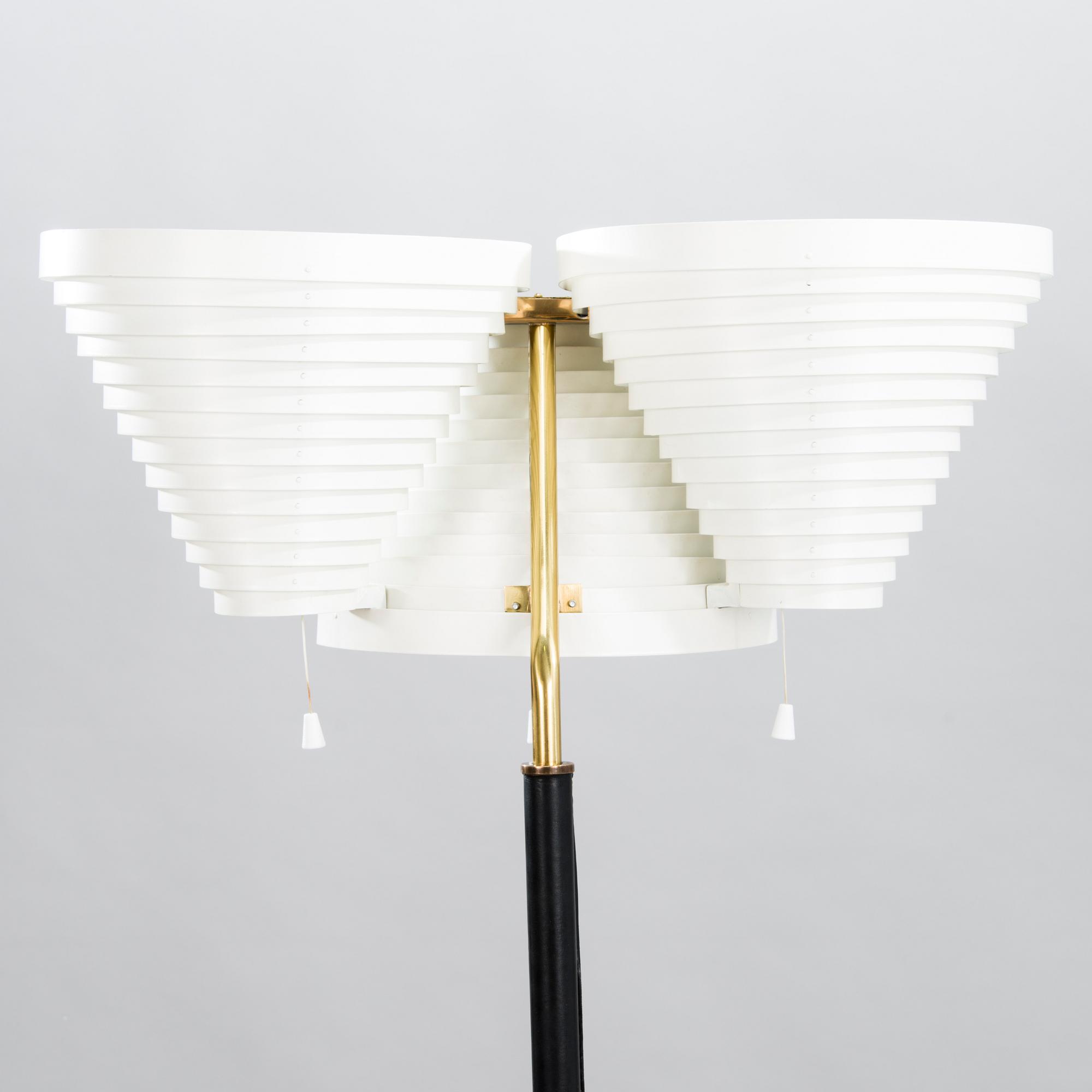 ALVAR AALTO, a 'A 809' floor lamp for Valaistustyö.