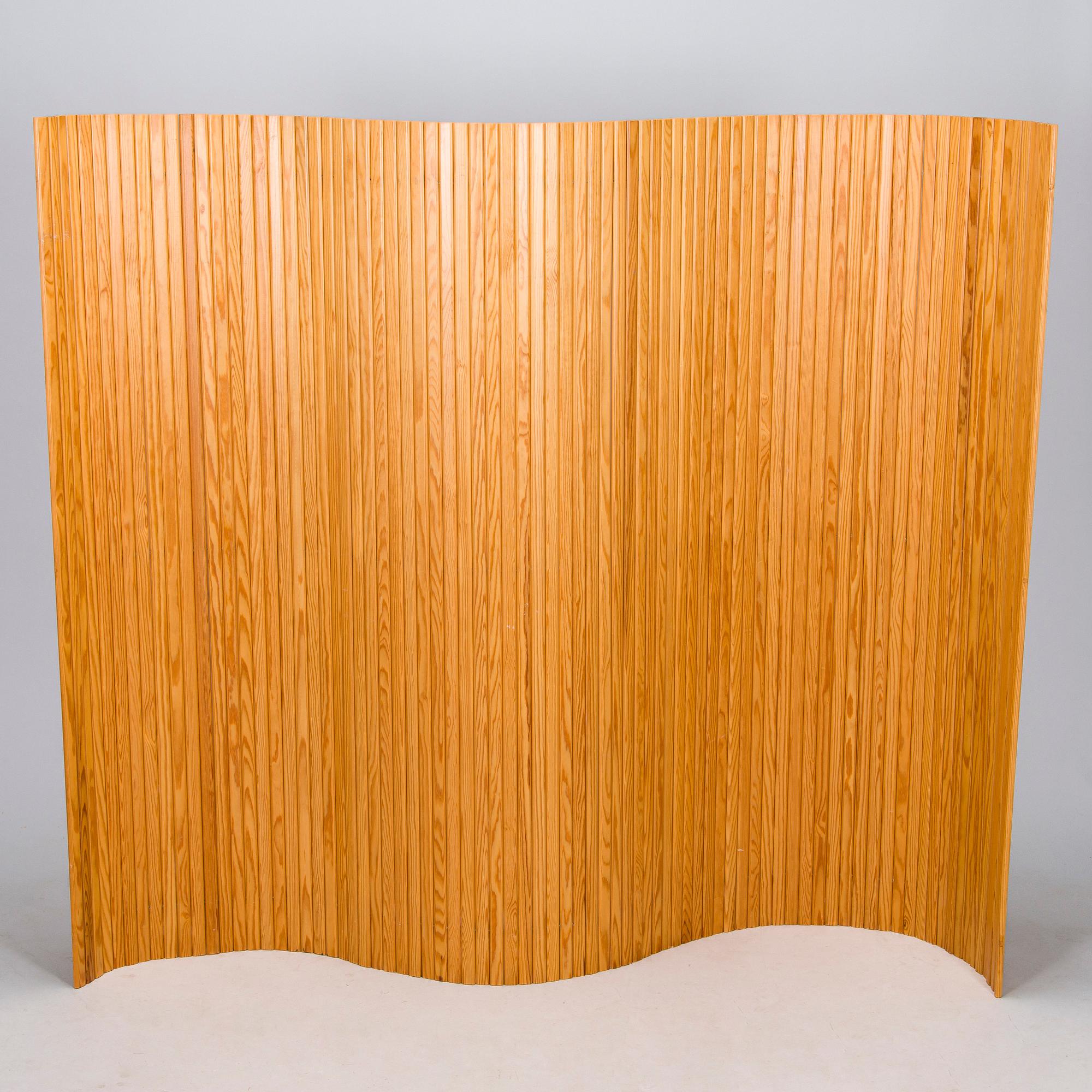 Alvar Aalto, vikskärm, modellnummer 100, för Artek, 1900-talets senare hälft.