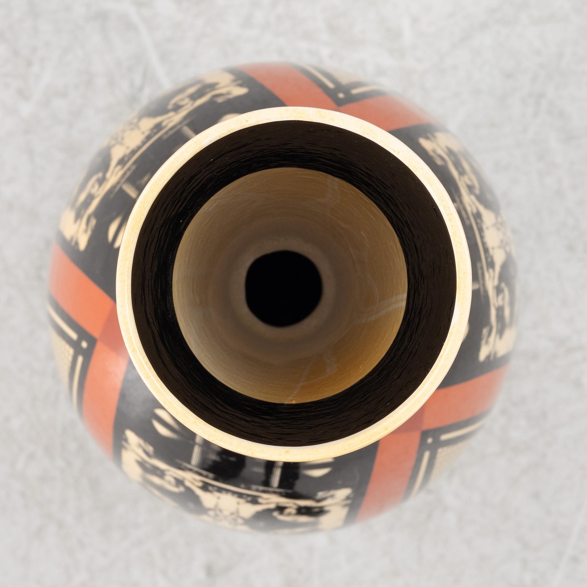 Åsa Lindström, unik golvvas, keramik, Rörstrand, 1992.