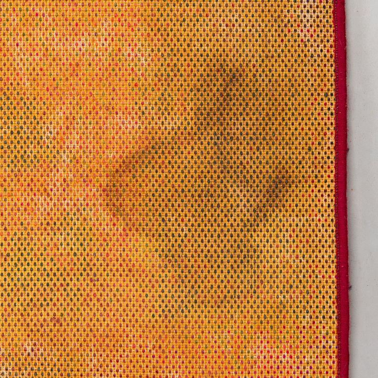 Ritva Puotila, ryamatta, maskinvävd för Finnrya Ab. Ca. 170 x 135 cm.