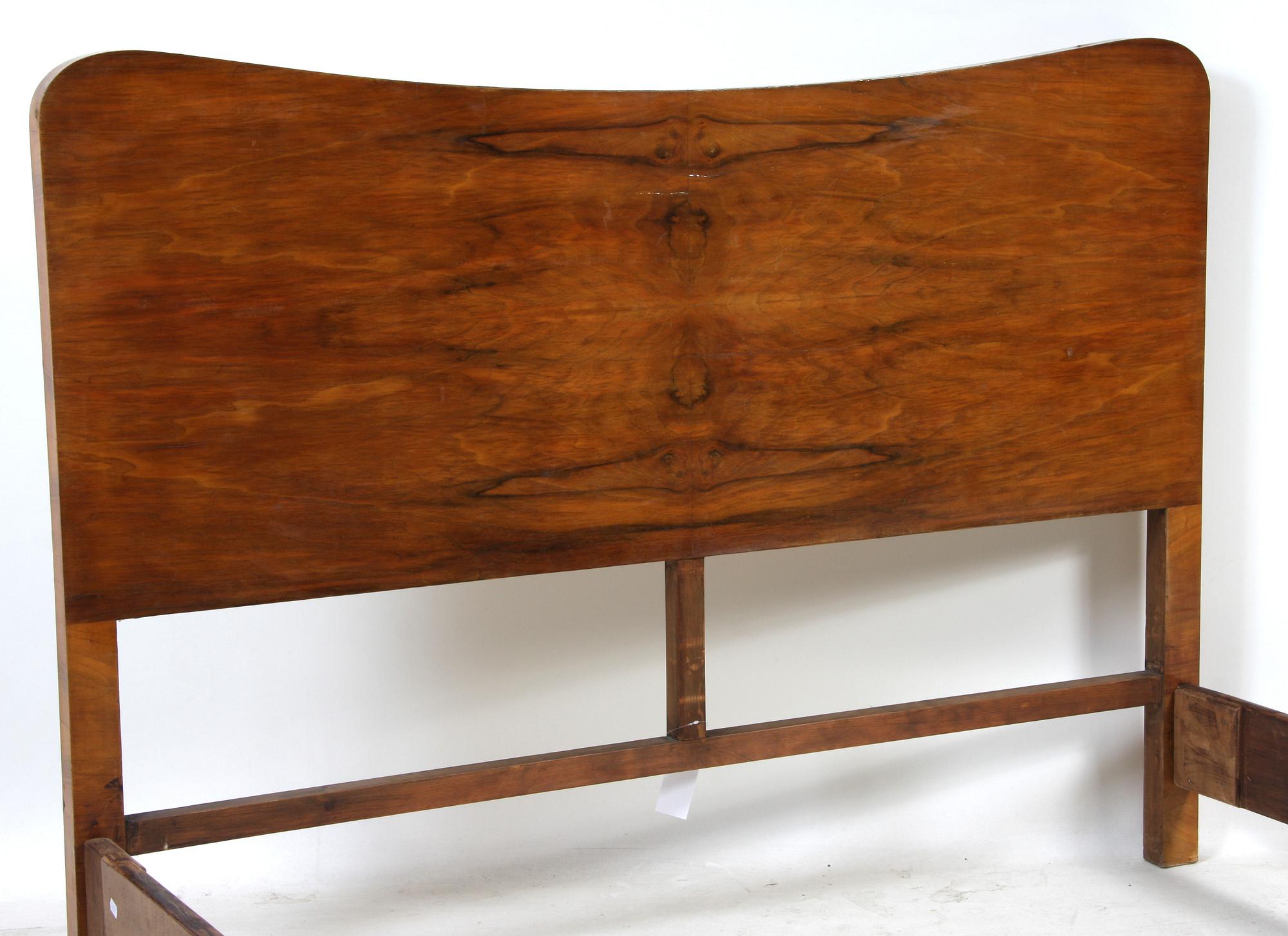 SOVRUMSMÖBLEMANG, 5 delar, art deco-stil, 1900-talets tredje kvartal.