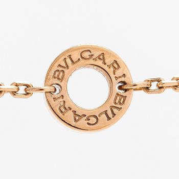 Bulgari, An 18K gold and malachite necklace "Diva's dream" with diamonds ca. 0.38 ct in total.