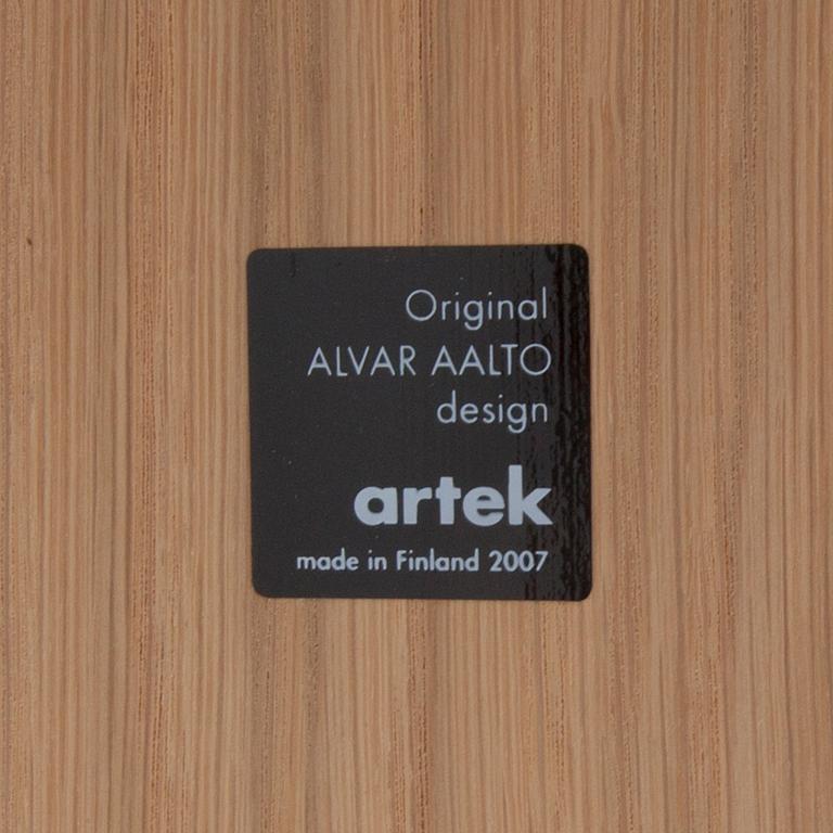 MATBORD, Alvar Aalto och STOLAR, 6 st, modell 615, Aino Aalto, Artek 2000-tal.