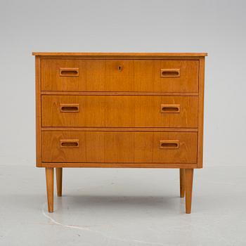 BYRÅ, teak, 1960-tal.