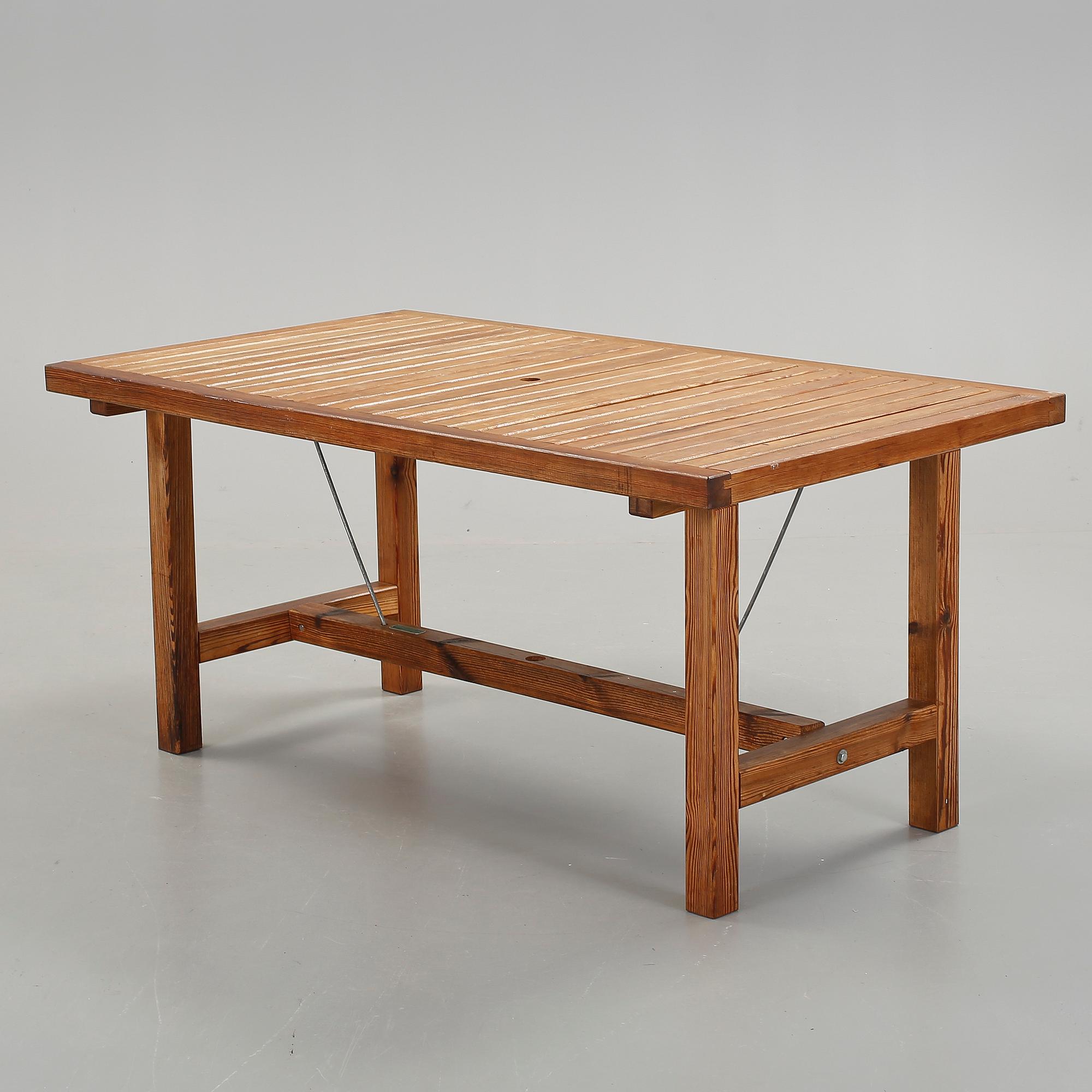 TRÄDGÅRDSGRUPP, 4 delar, Elsa Stackelberg, Fri form, 1900-talets andra hälft.