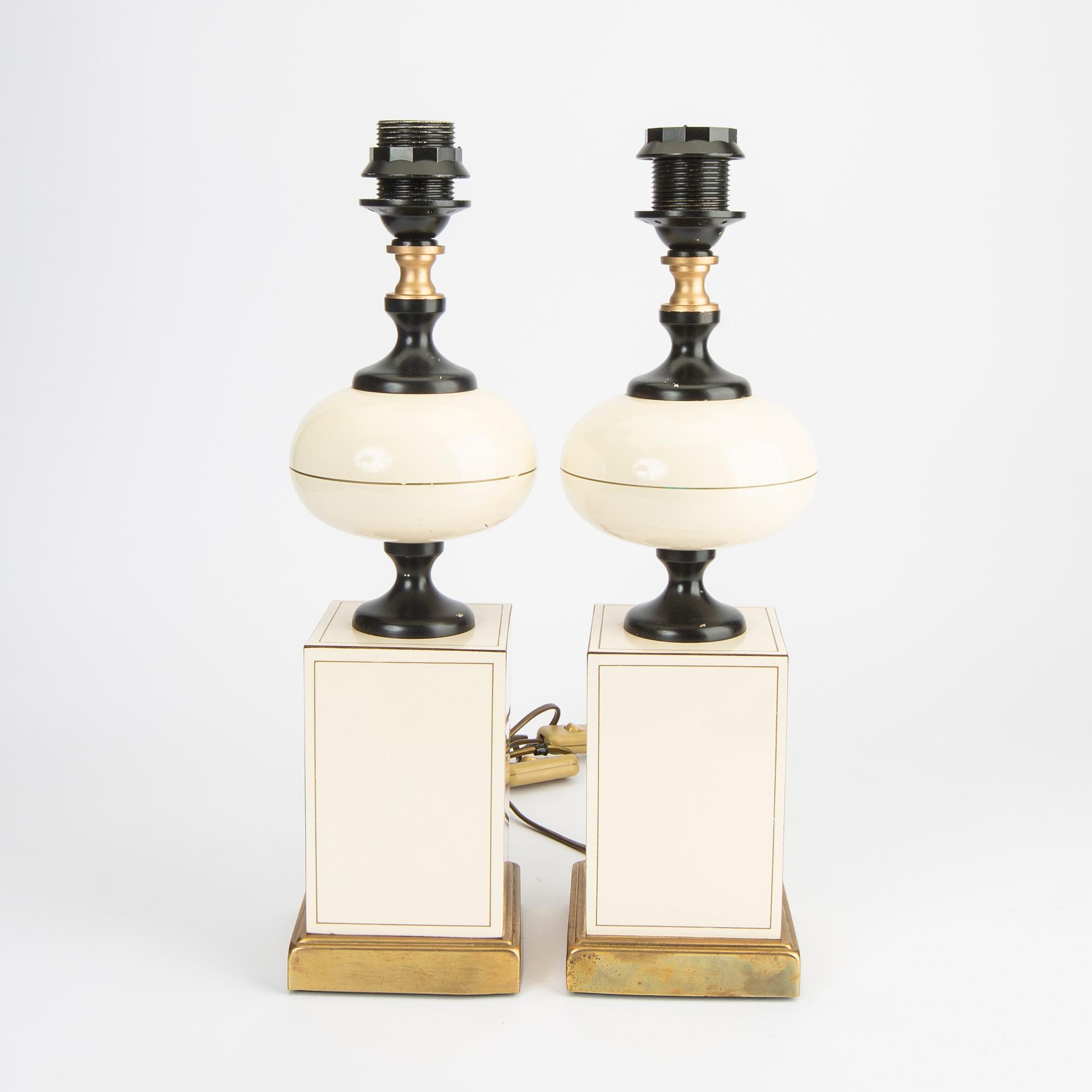 Bordslampor ett par "Jennins" Maison Le Dauphin Frankrike sent 1900-tal.