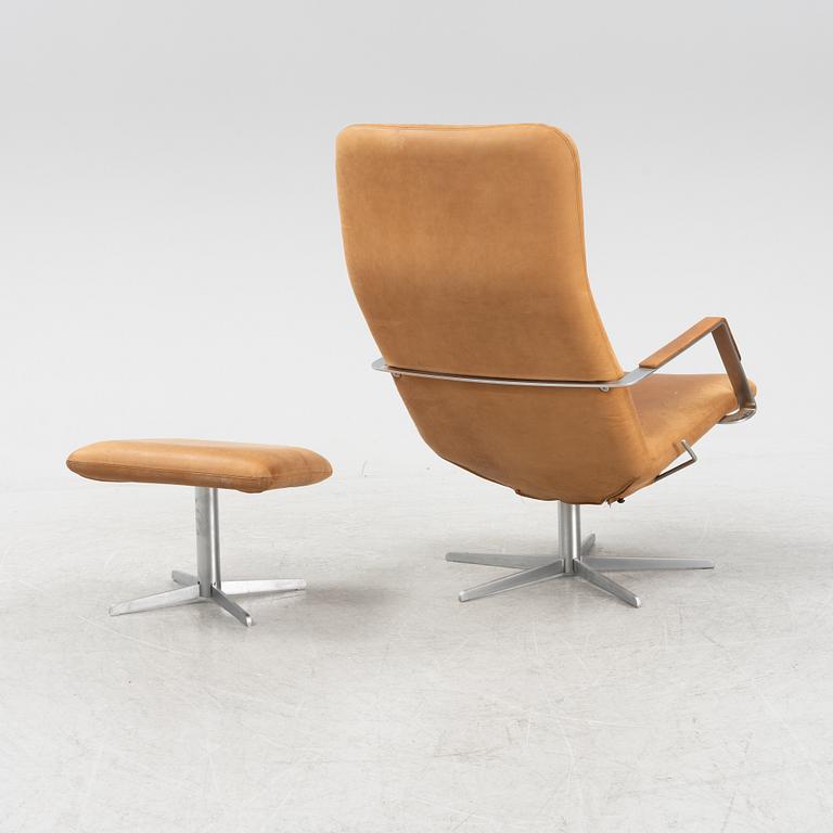 Søren Lund, fåtölj med fotpall, model SL 330, Danmark.