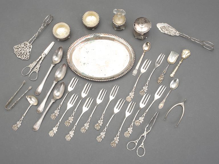 PARTI SILVER, K Anderson, Göteborg, 1923. Total vikt ca 793g.