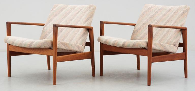 FÅTÖLJER, ett par, 1950/60-tal.